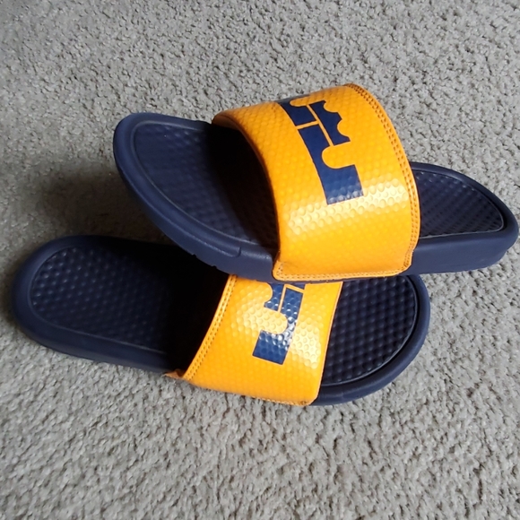 nike lebron sandals